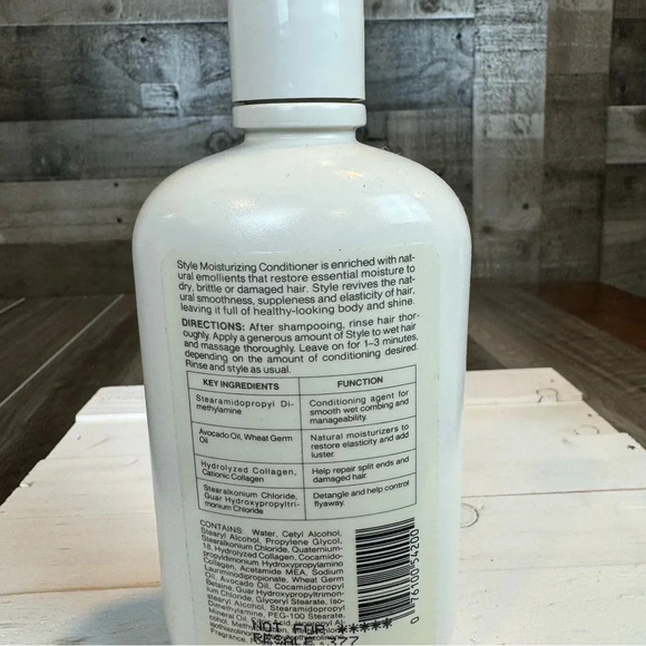 Vintage “Collagen Enriched” STYLE shampoo and conditioner set! - Picture 5 of 6